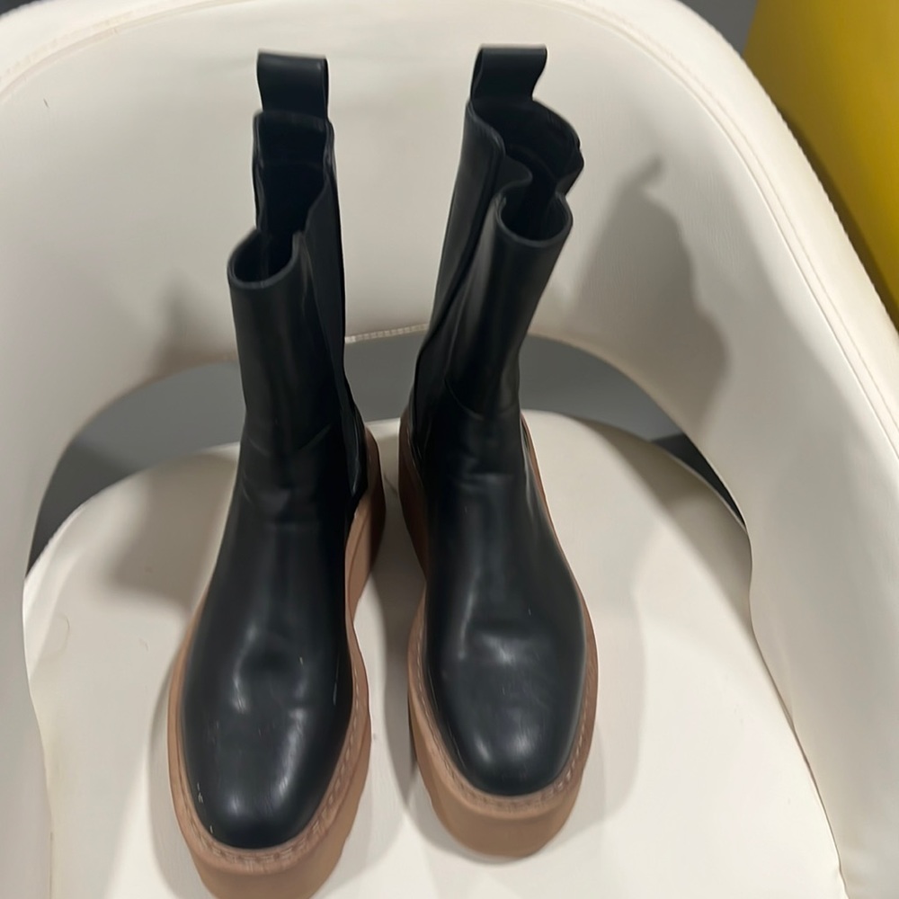 H & m boots (no box)